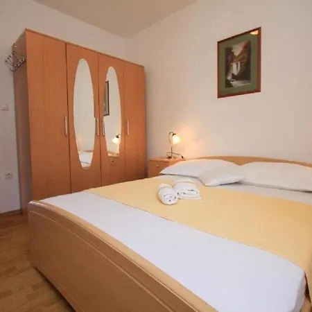 Apartment Ana