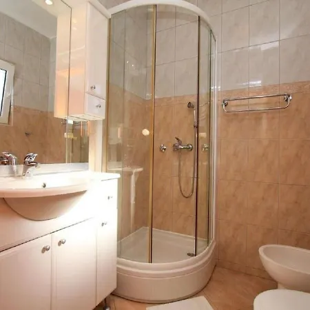 Apartman Ana *