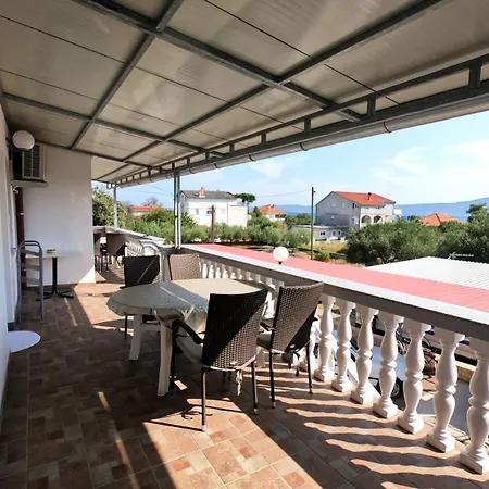 Ana Apartment